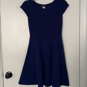 Casual/semi-formal flowy dress